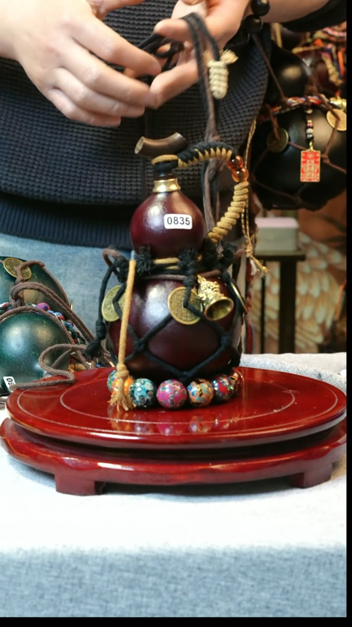 大漆葫芦，一物一拍。0835