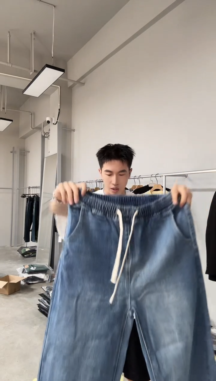 1210牛仔裤都现货现发哦S