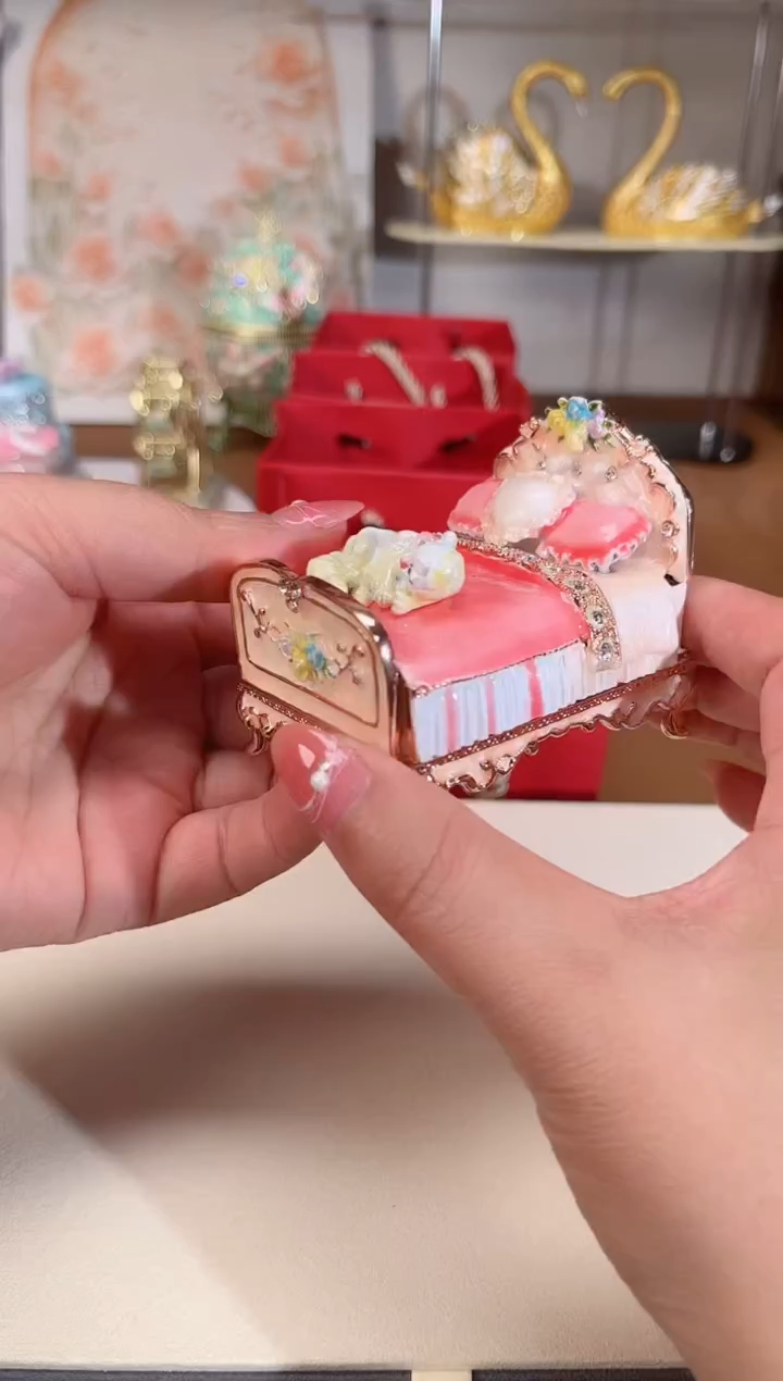 【闪购商品】易尚宝珐琅彩首饰盒