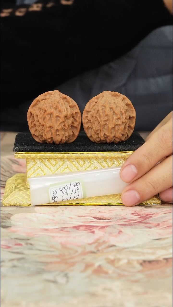 【闪购商品】文玩核桃把件非嫁接北京