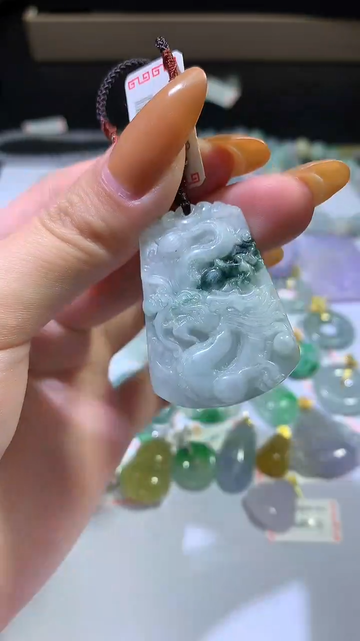 颈饰未镶嵌翡翠ZX018765