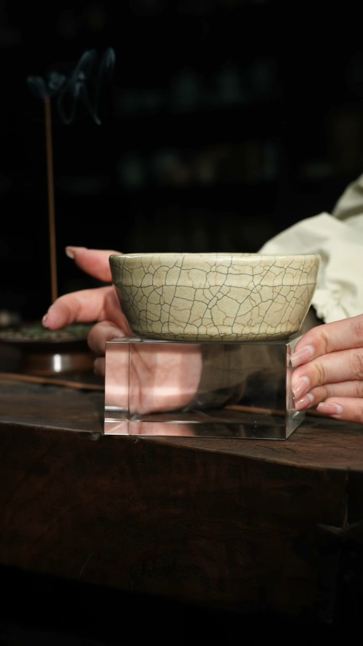 【闪购商品】瓷片《丹山片羽》葵口洗