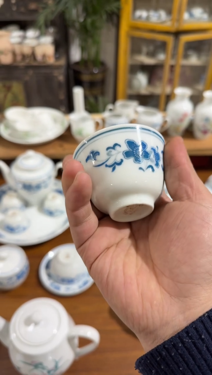 【闪购商品】摆件蓝海棠杯微瑕介意勿拍