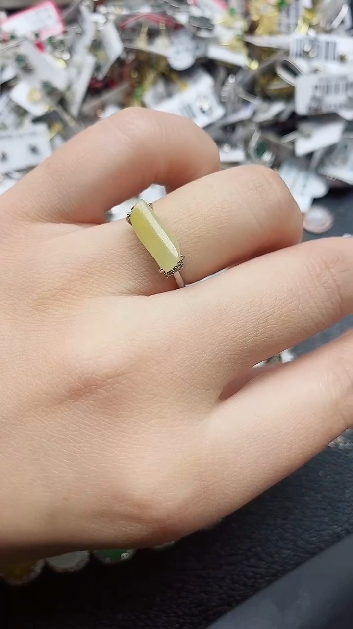 银S925镶嵌戒指翡翠1