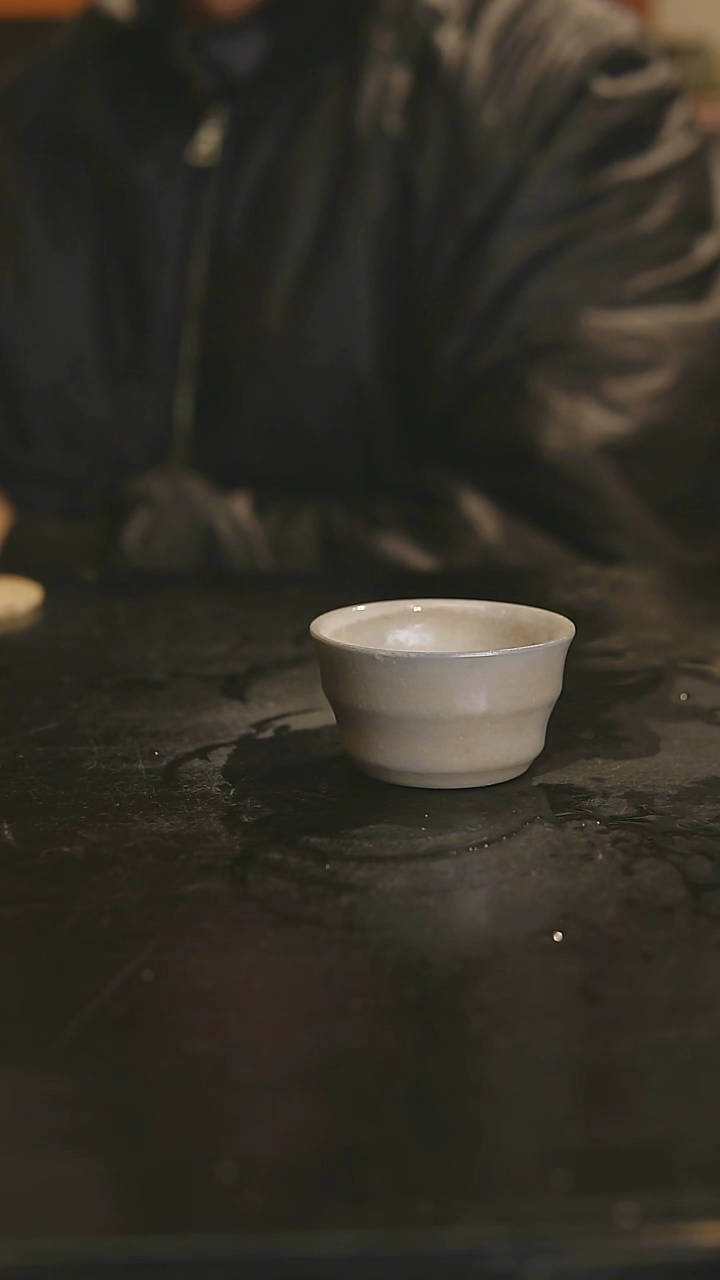 【闪购商品】景德镇柴烧裸烧陶瓷茶杯0110