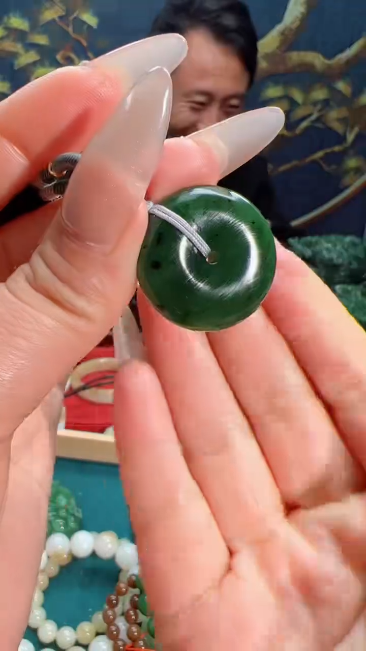 【闪购商品】和田玉吊坠未镶嵌多样性发货拍一发一