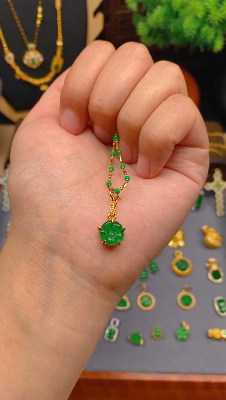 【闪购商品】翡翠银S925镶嵌吊坠(不含链)花花吊坠