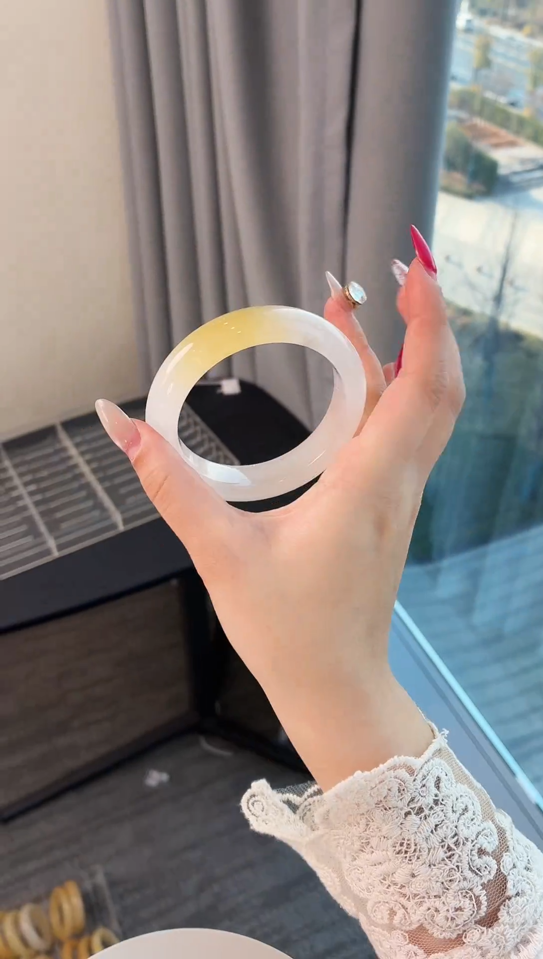 未镶嵌手镯石英质玉123.56