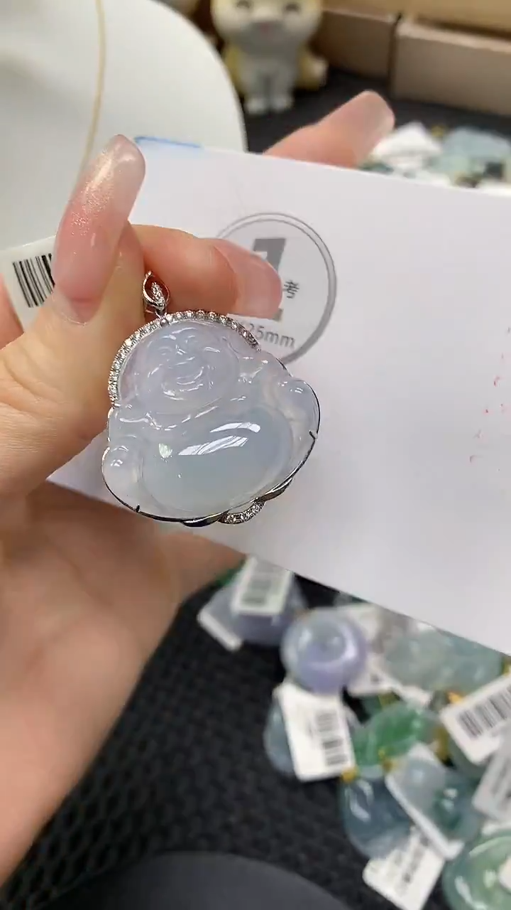 颈饰18K金镶嵌翡翠a货支持复检百元以上9元证书费自理