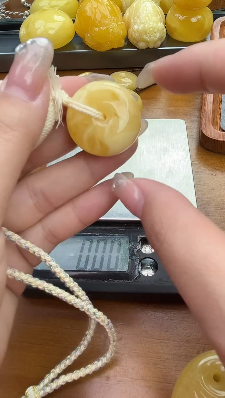 裸石琥珀未镶嵌琥珀蜜蜡吊坠