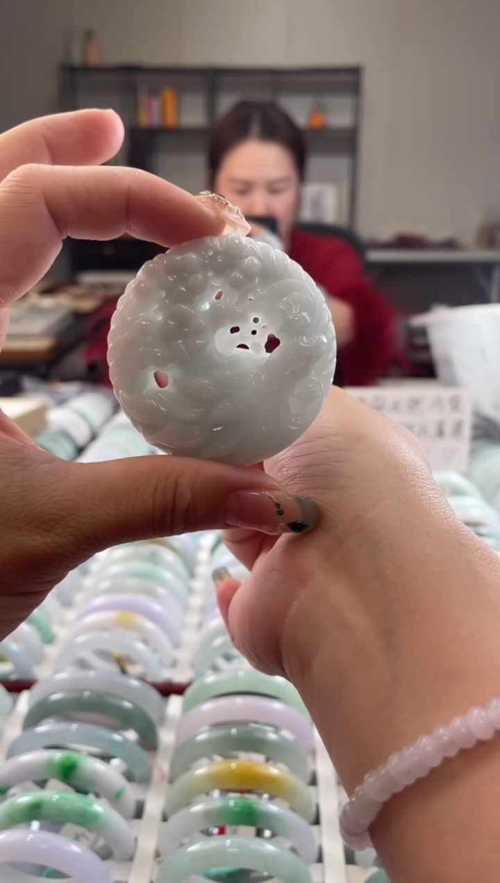 颈饰未镶嵌翡翠多样性发一