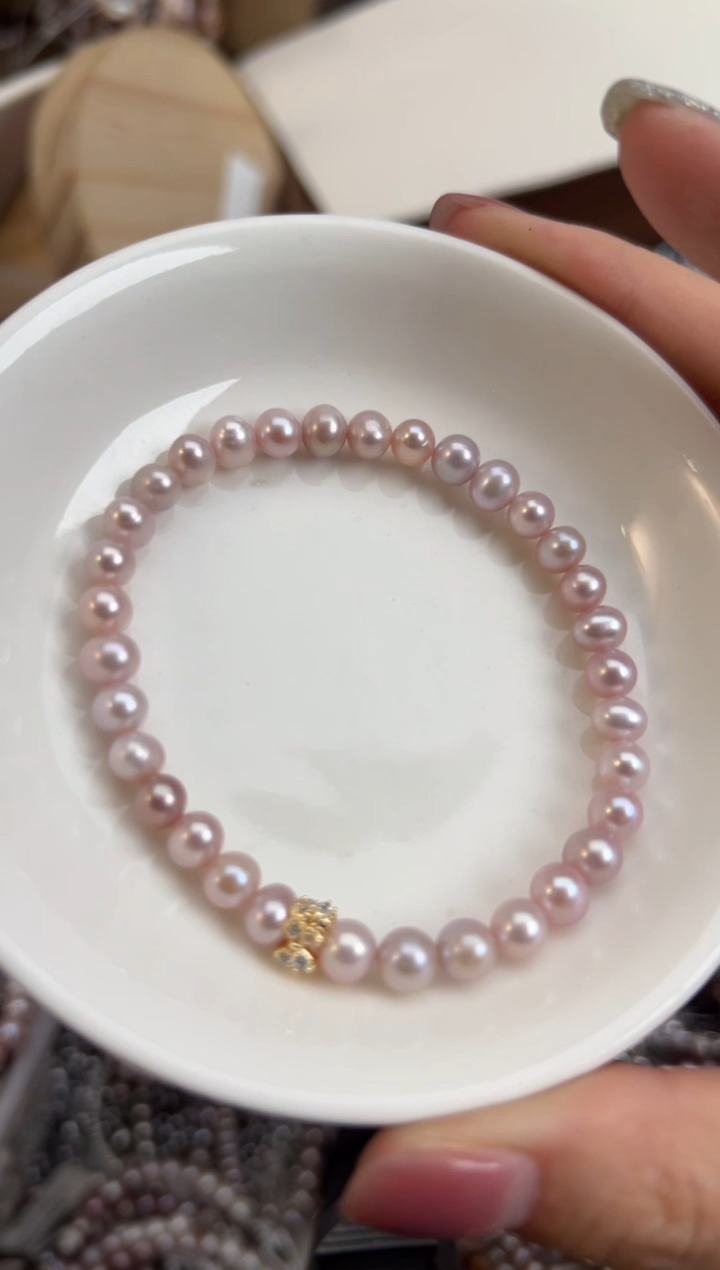 未镶嵌59淡水珍珠无核*强光珍珠手链6mm左右