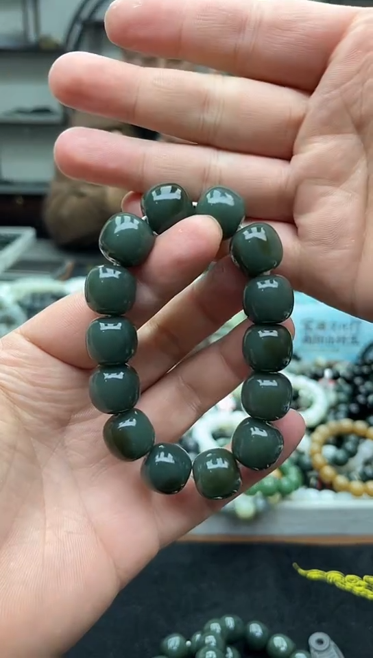 未镶嵌手串和田玉纯天然新疆且末冰底瓷蓝16带糖