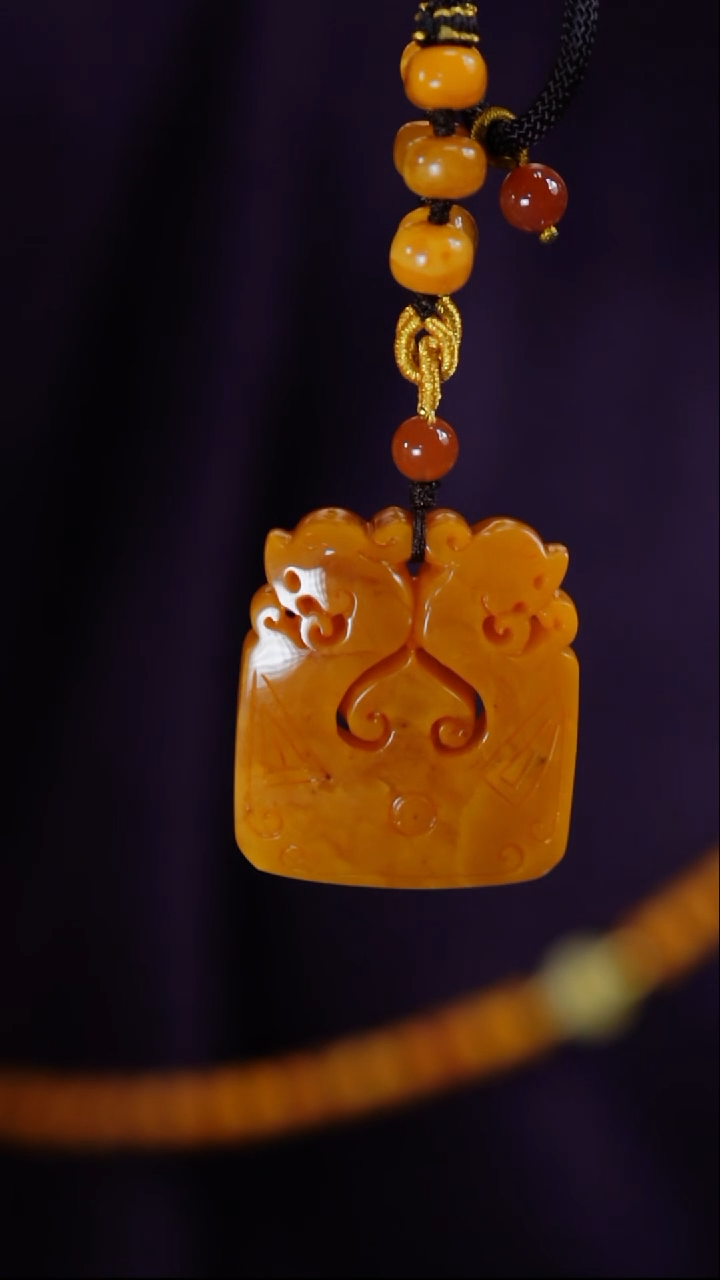 【闪购商品】琥珀颈饰未镶嵌汉传老蜡吊坠