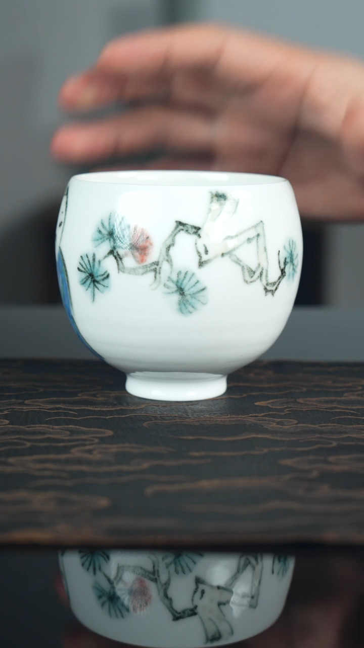 瓷片?*号《点秋香》主人杯