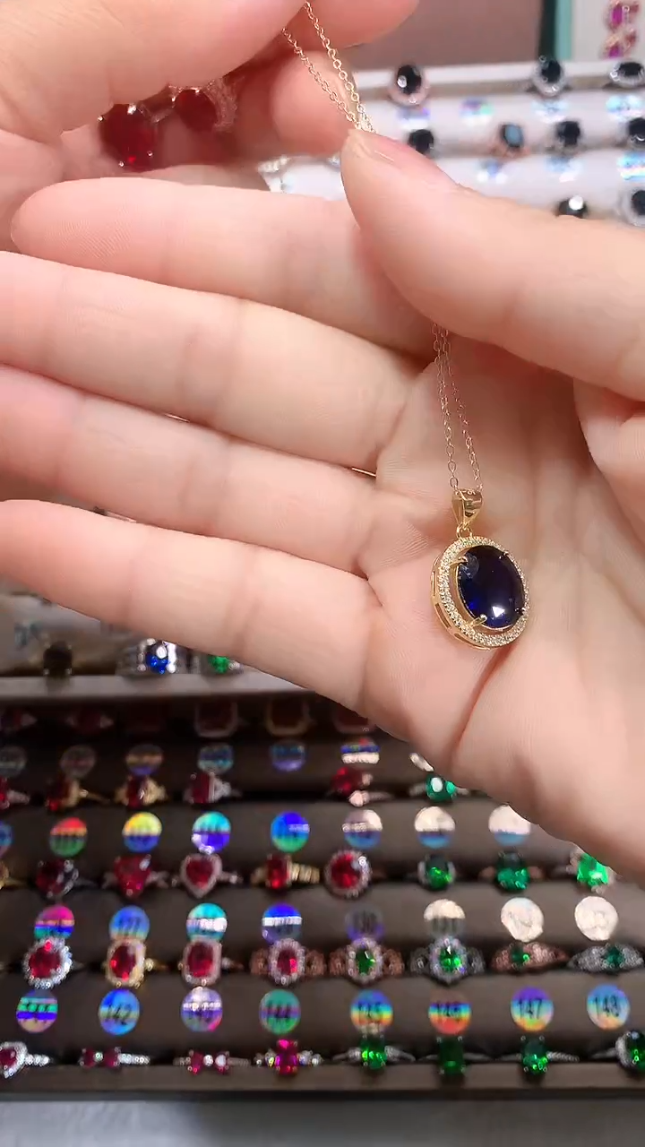 【闪购商品】蓝宝石吊坠(赠链)银S925镶嵌金色