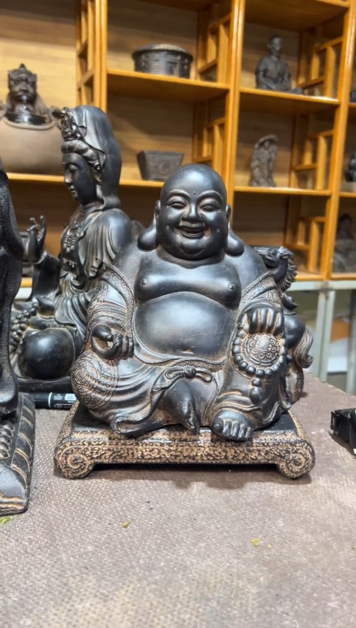 陶土大肚佛 +小江枫底座
