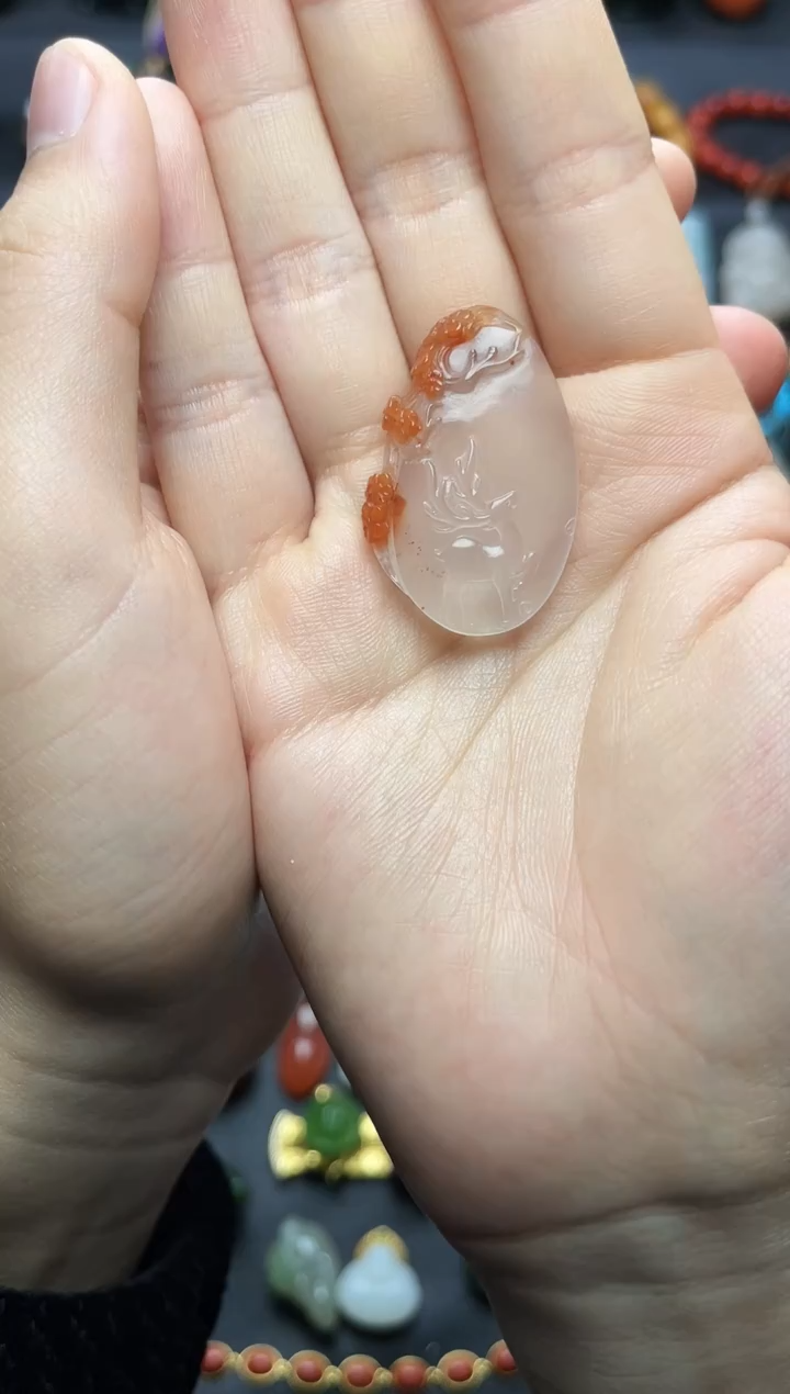 未镶嵌颈饰南红玛瑙一鹿生花06