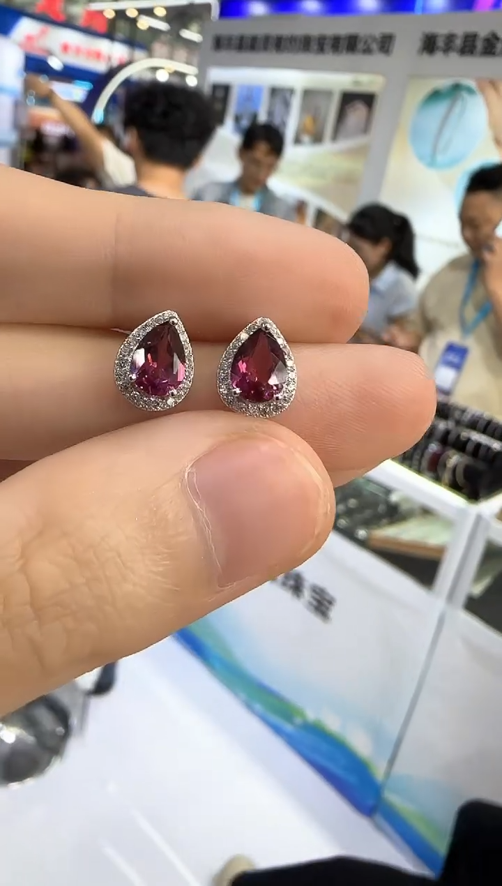 石榴石耳饰银S925镶嵌5*7mm耳钉