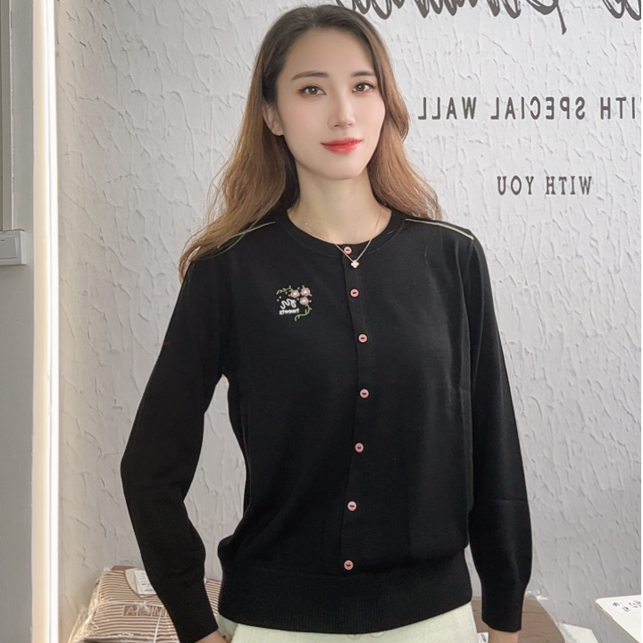 【叶子家枫叶】莱赛尔天丝上衣女2025新款时尚潮流洋气百搭针织衫
