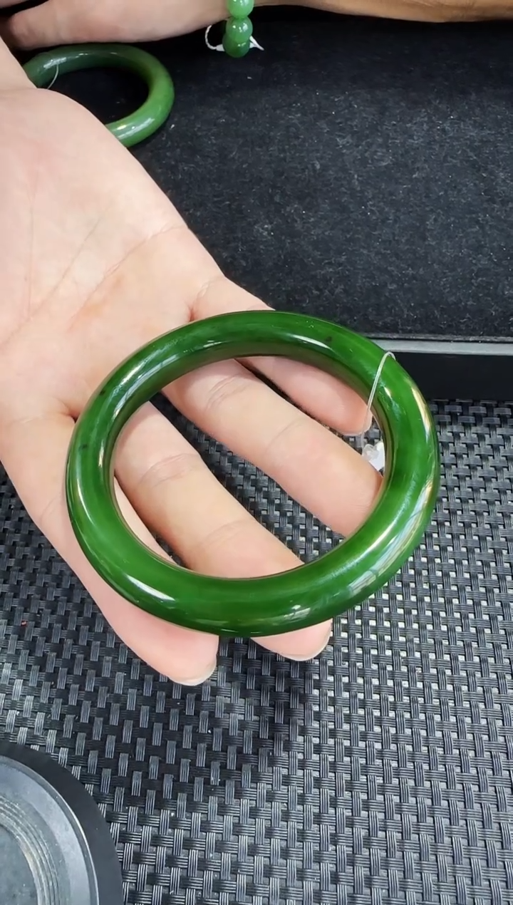 和田玉（碧玉）未镶嵌手镯七号矿圈口约58mm