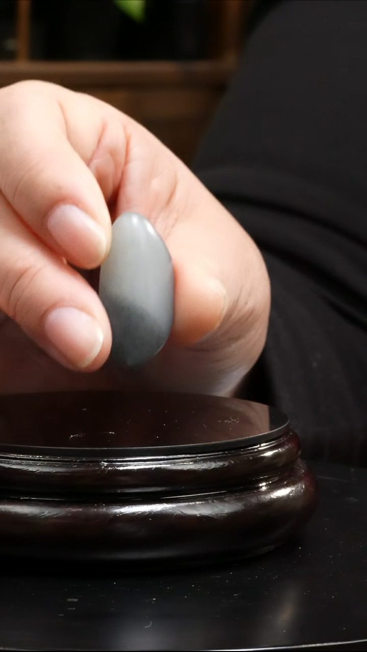 【闪购商品】和田玉吊坠(不含链)未镶嵌10.6克和田玉原石