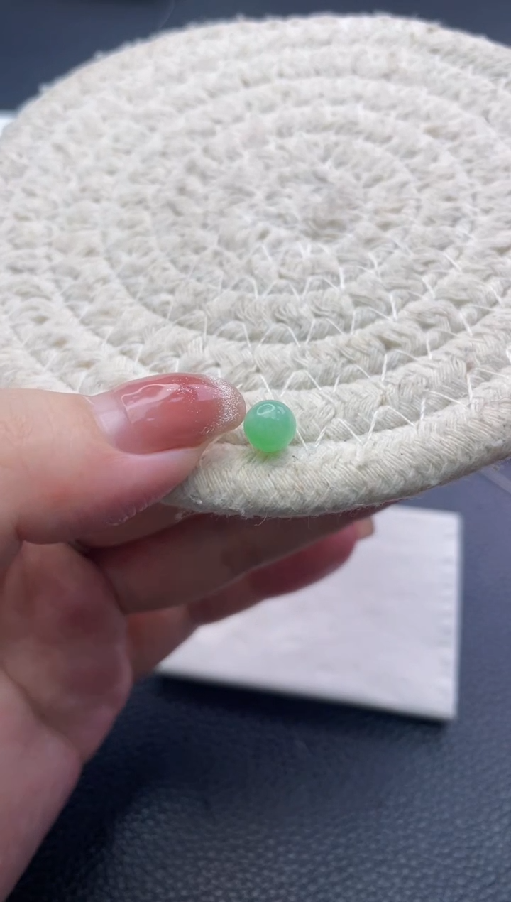 【闪购商品】定制翡翠未镶嵌珠子