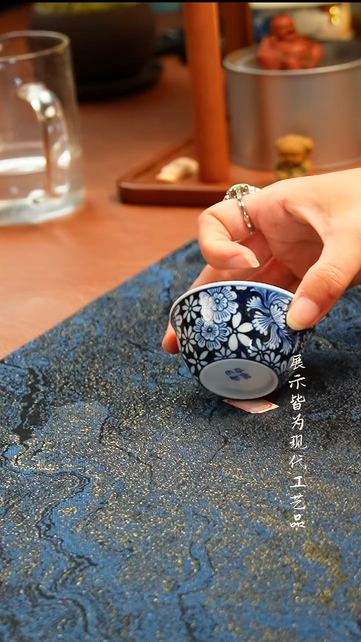 景德镇元青花万花单杯