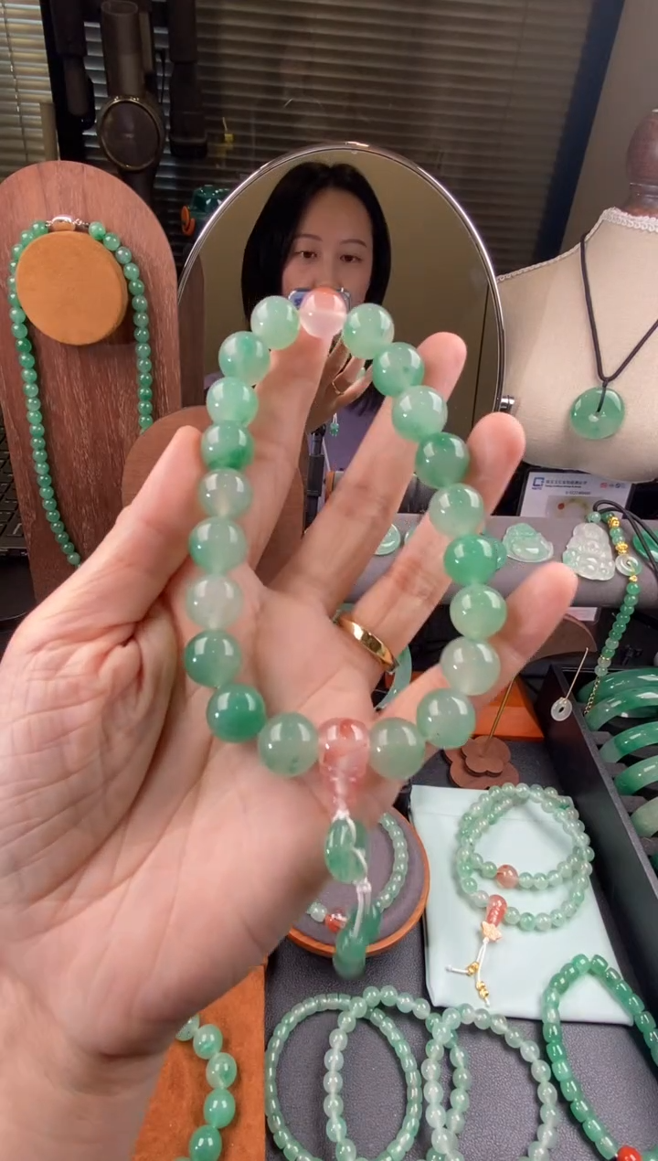 未镶嵌手串石英质玉天然非洲翠A货手串手持珠串