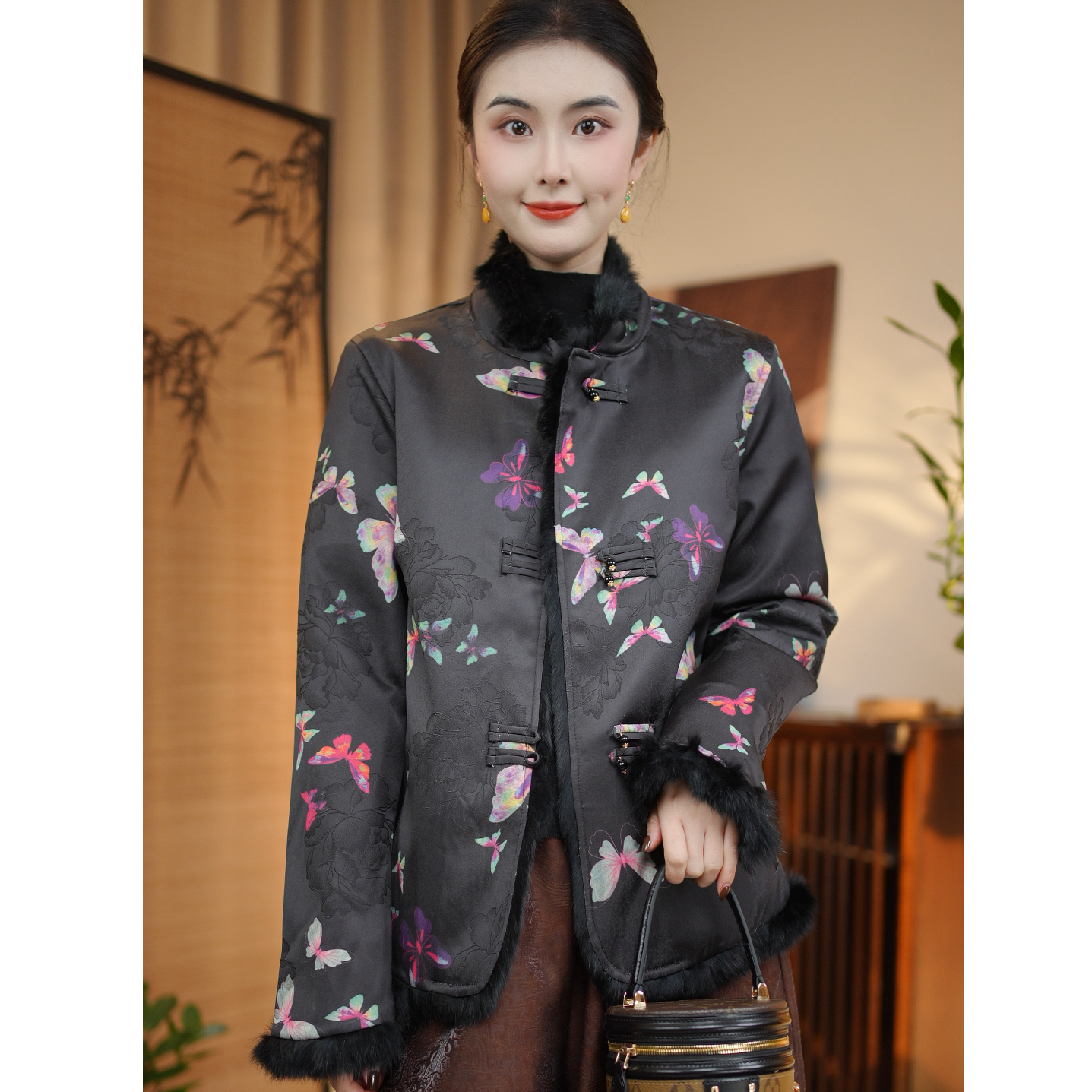 芳华双面穿新中式国风兔毛外套女士高级感立领盘扣加厚上衣