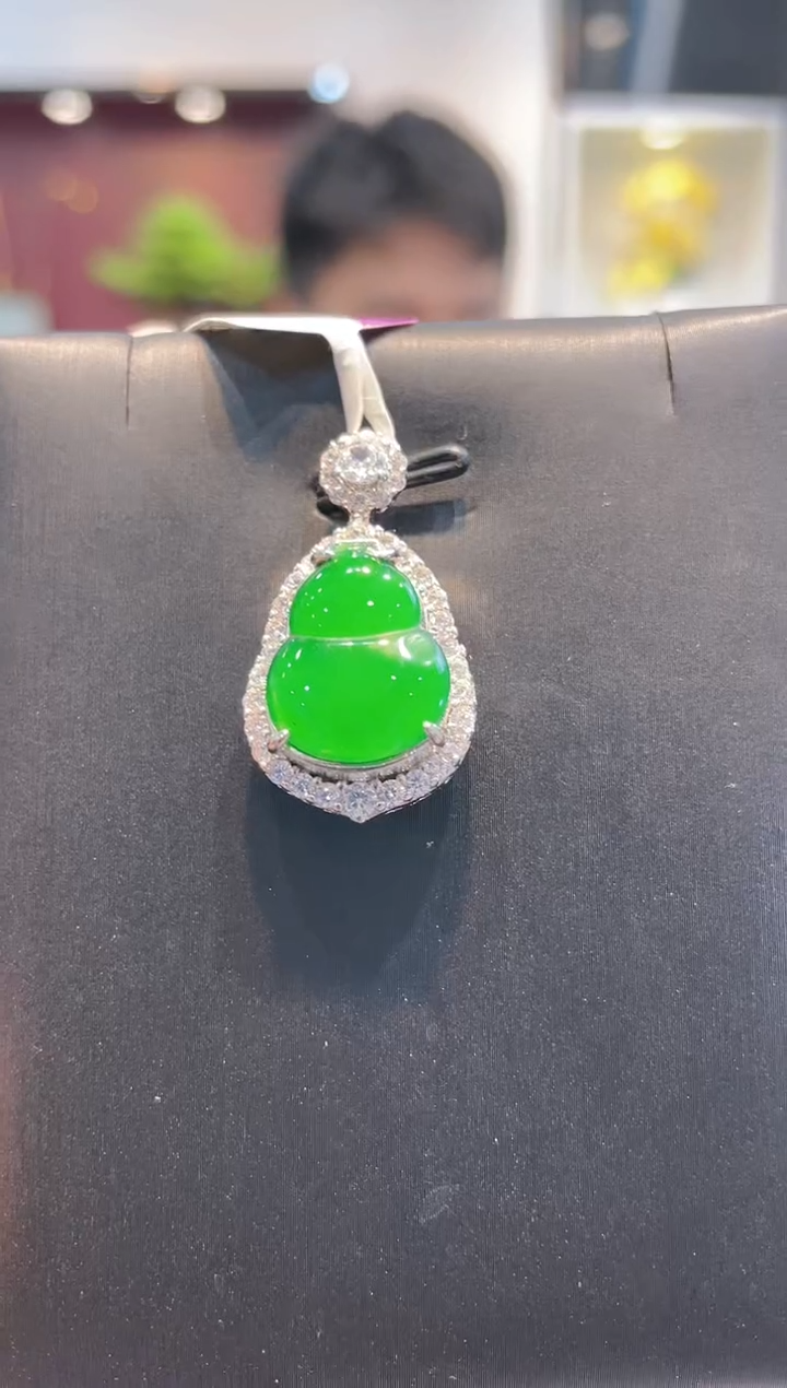 【闪购商品】翡翠颈饰未镶嵌A9天然A货翡翠吊坠（不含链）