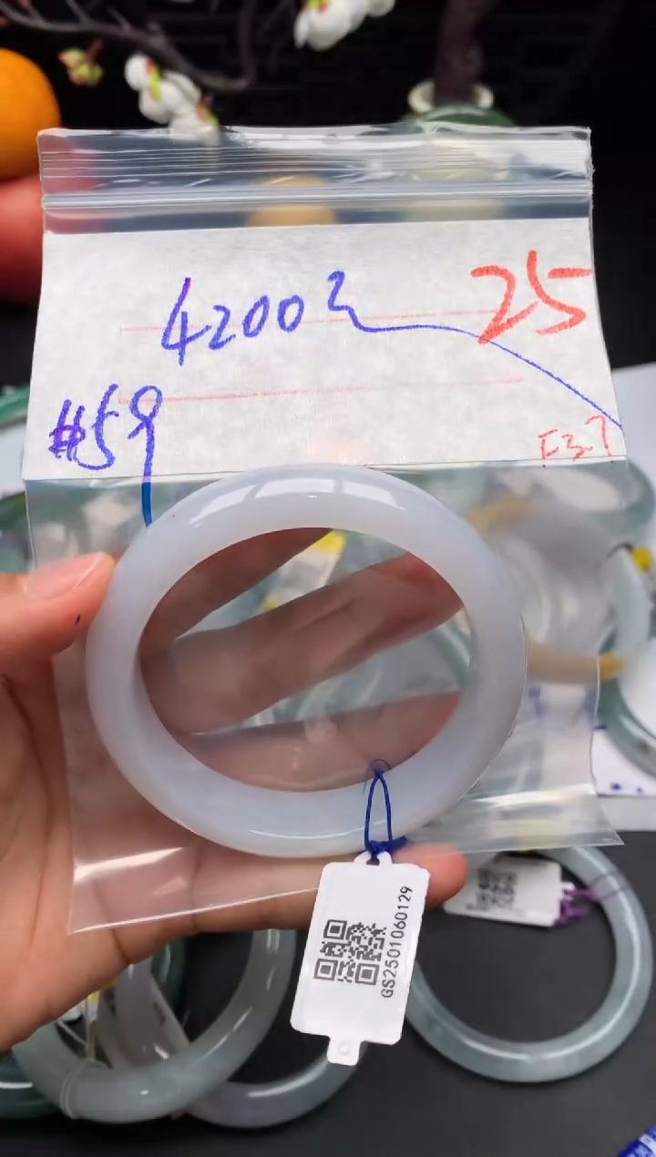 【闪购商品】定制翡翠未镶嵌毛货需精细抛光+多样性发货拍一发一