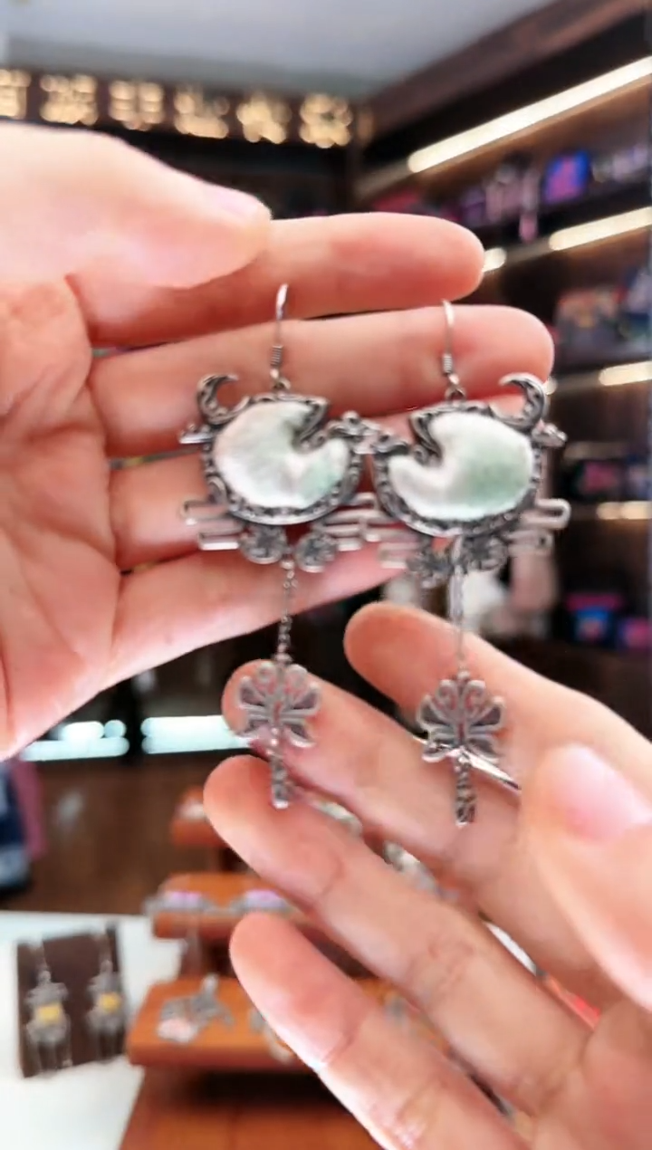 【闪购商品】织绣155蚩梦苗族古绣