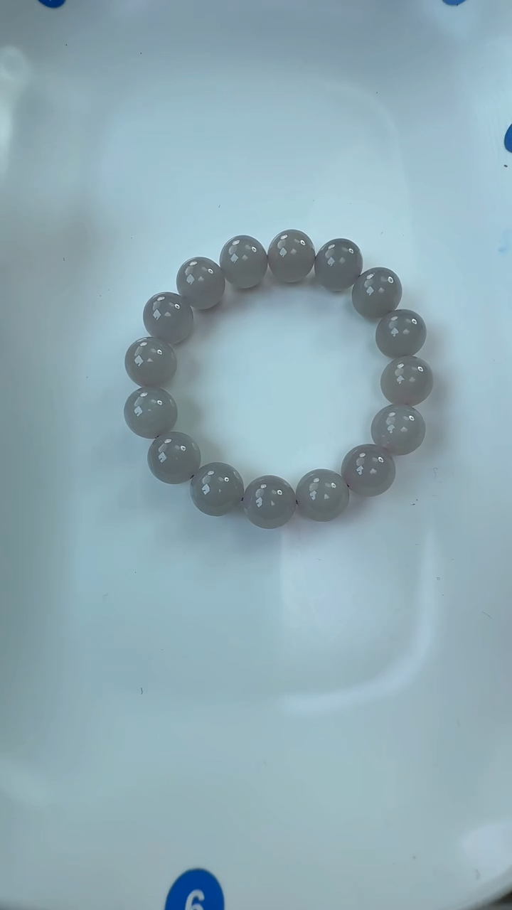 未镶嵌手链和田玉M****e99一个may