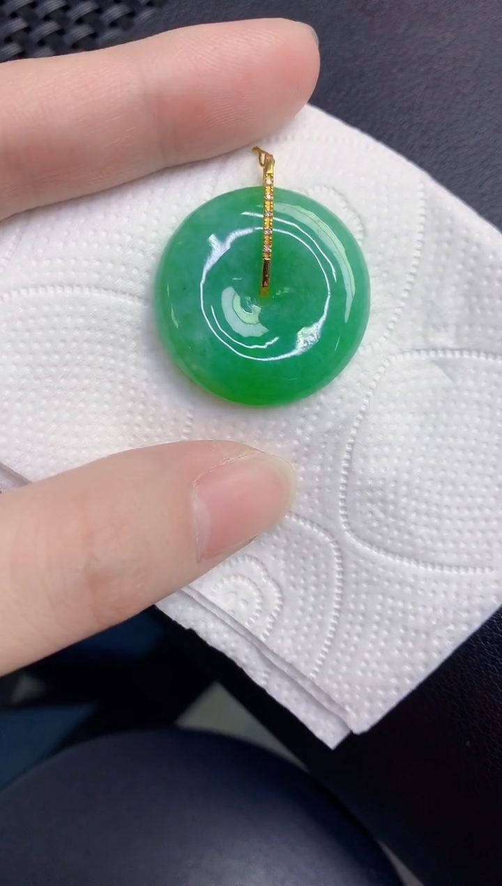 颈饰18K金镶嵌翡翠天然翡翠缅甸A货