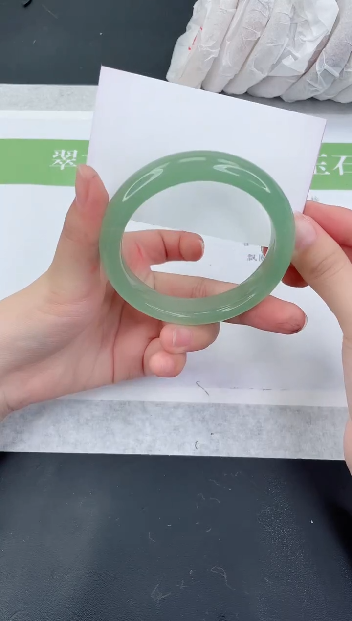 【闪购商品】石英质玉手镯未镶嵌D728-58+