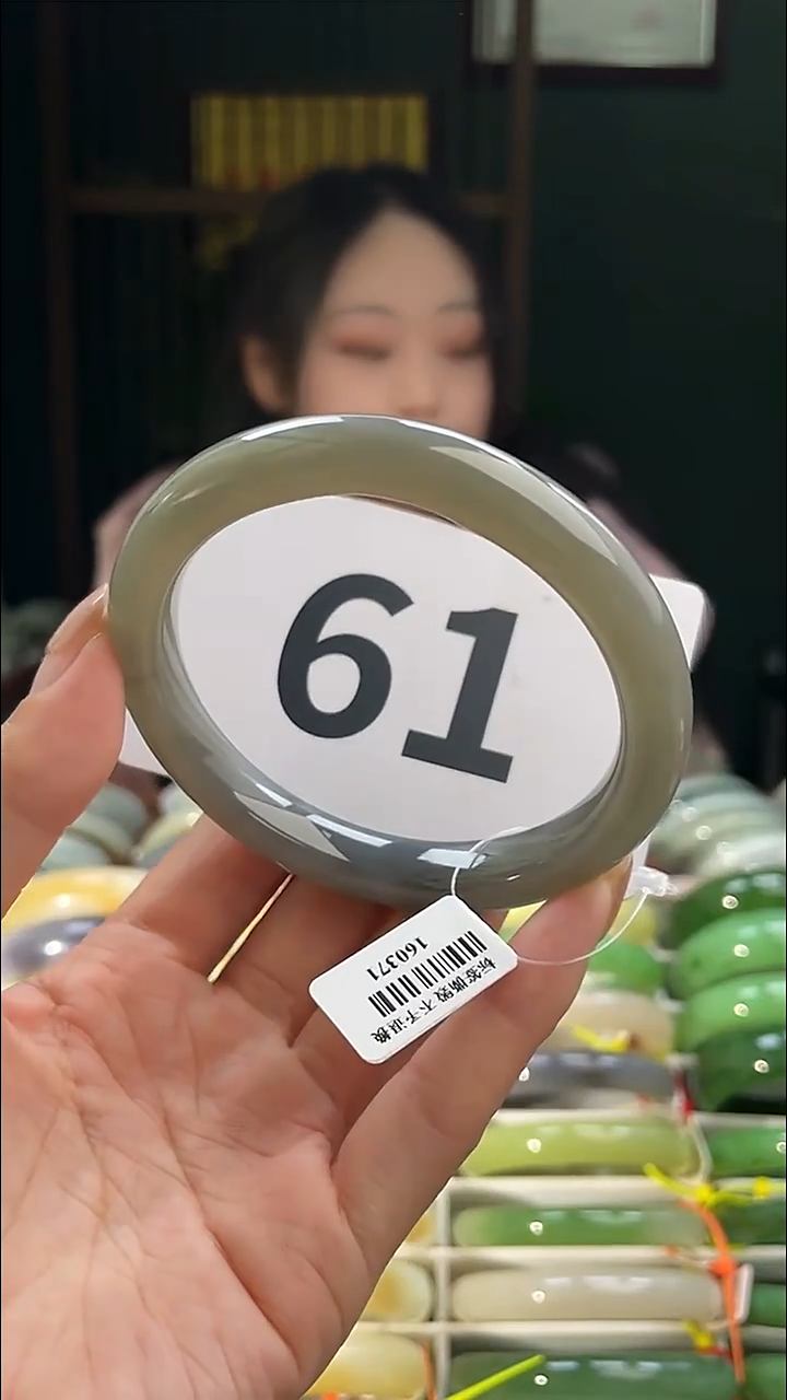 定制和田玉和田玉手镯