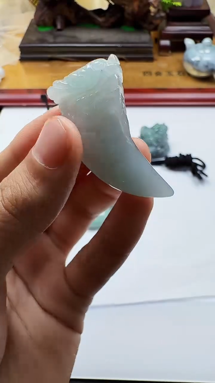 吊坠(不含链)未镶嵌翡翠1
