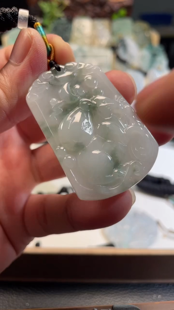 颈饰未镶嵌翡翠11/11/128