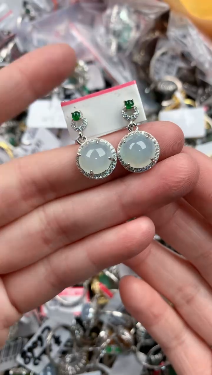 银S925镶嵌戒指翡翠999       7