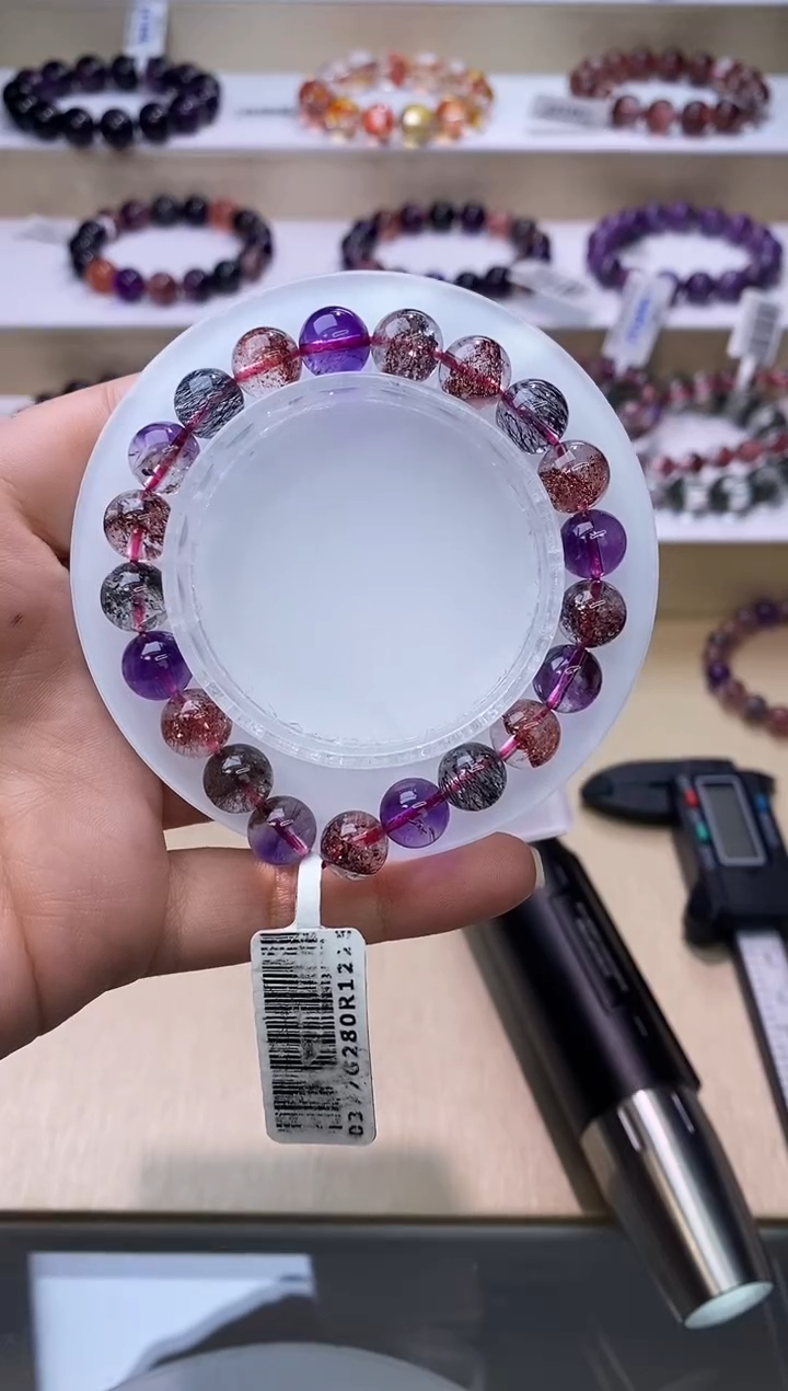 【闪购商品】水晶手链未镶嵌黑加仑超七单圈9m+