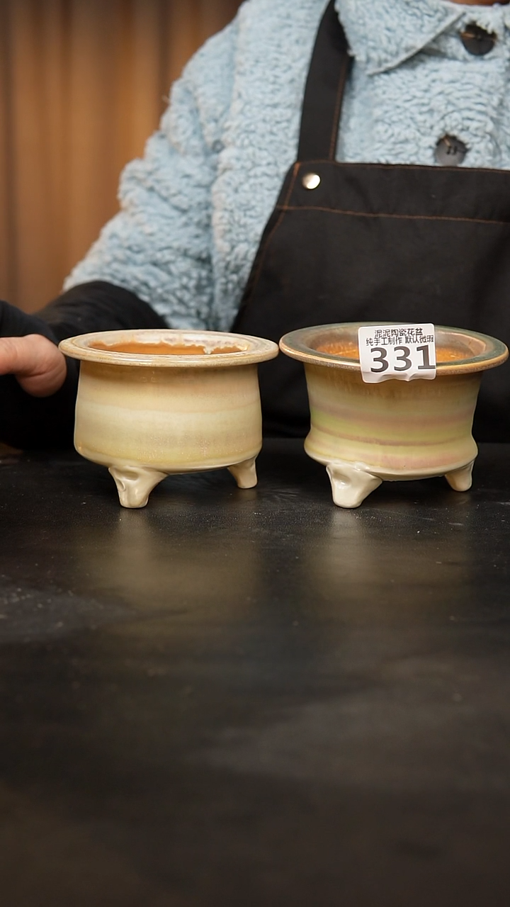 【闪购商品】瓷片331泥泥手工花盆口9-10高9-10