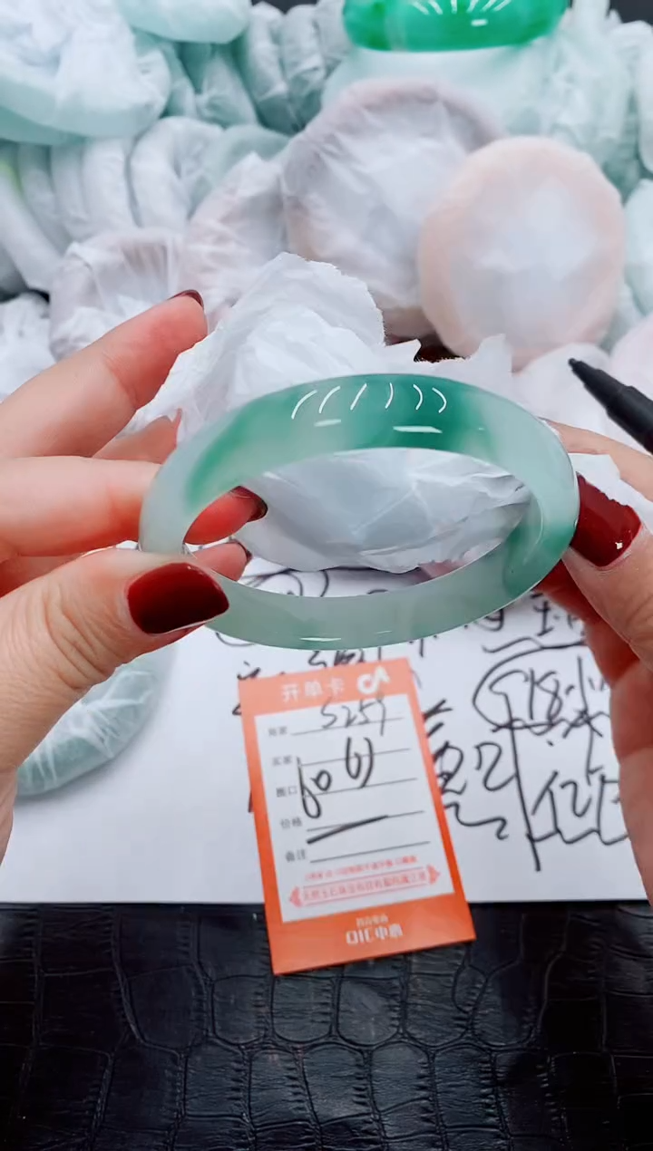 【闪购商品】石英质玉手镯未镶嵌S259-60-61