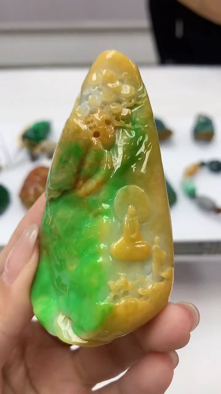 【闪购商品】定制翡翠未镶嵌4917kk-毛货挂件68