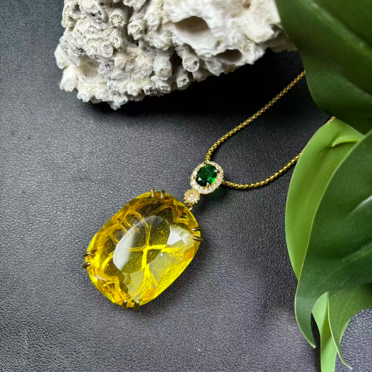  H-100精选时尚首饰配礼盒配链子