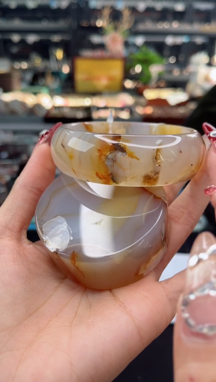 【闪购商品】石英质玉手镯未镶嵌63圈口（不退不换）3563046