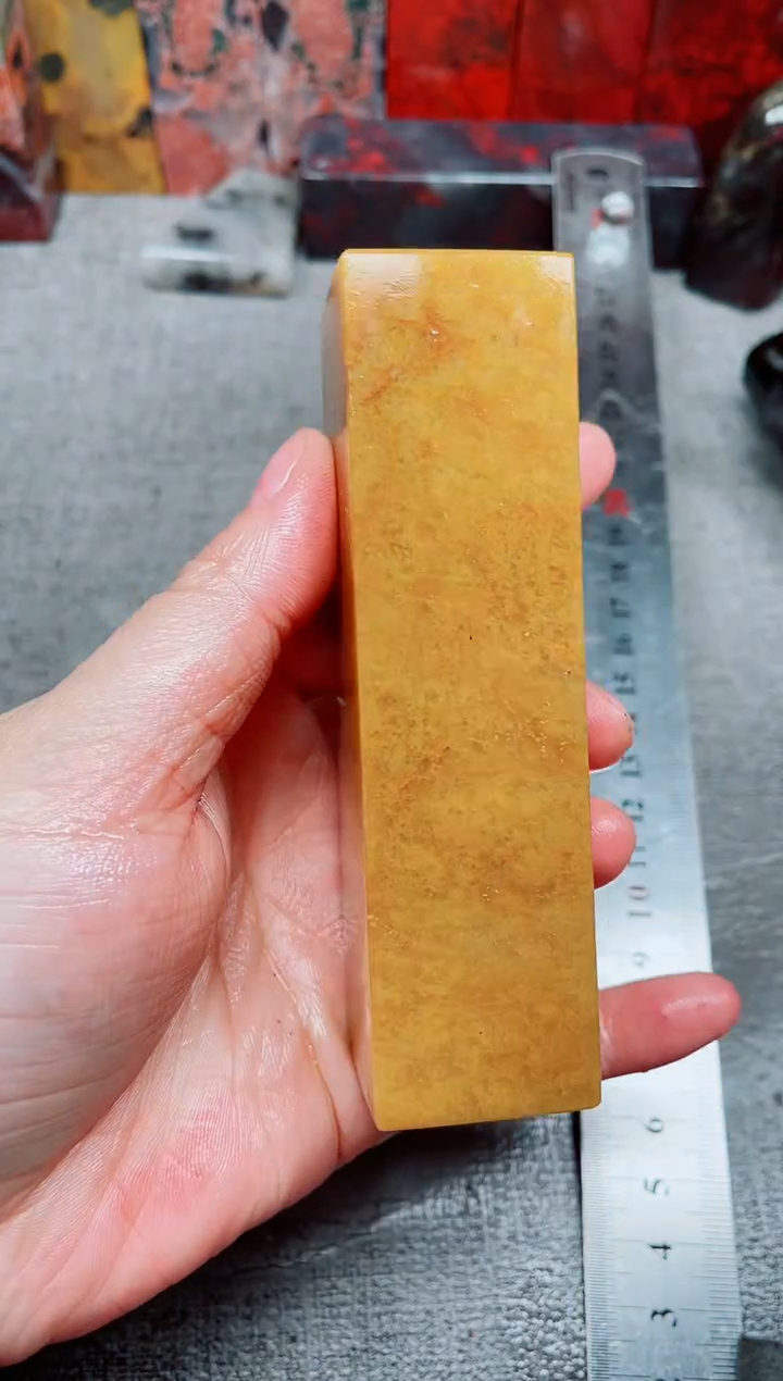 唯***人桂林鸡血玉素章3.0左右28