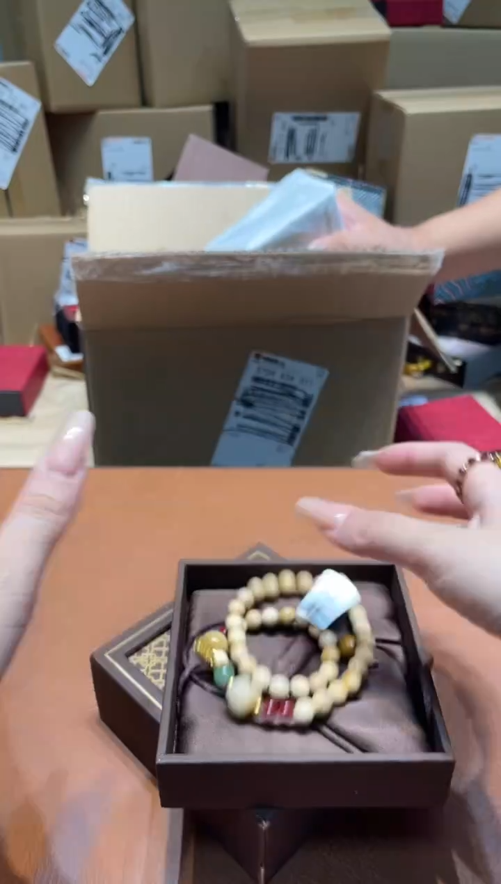 手串仓库撤柜闪购链接（多样性发其一）￥