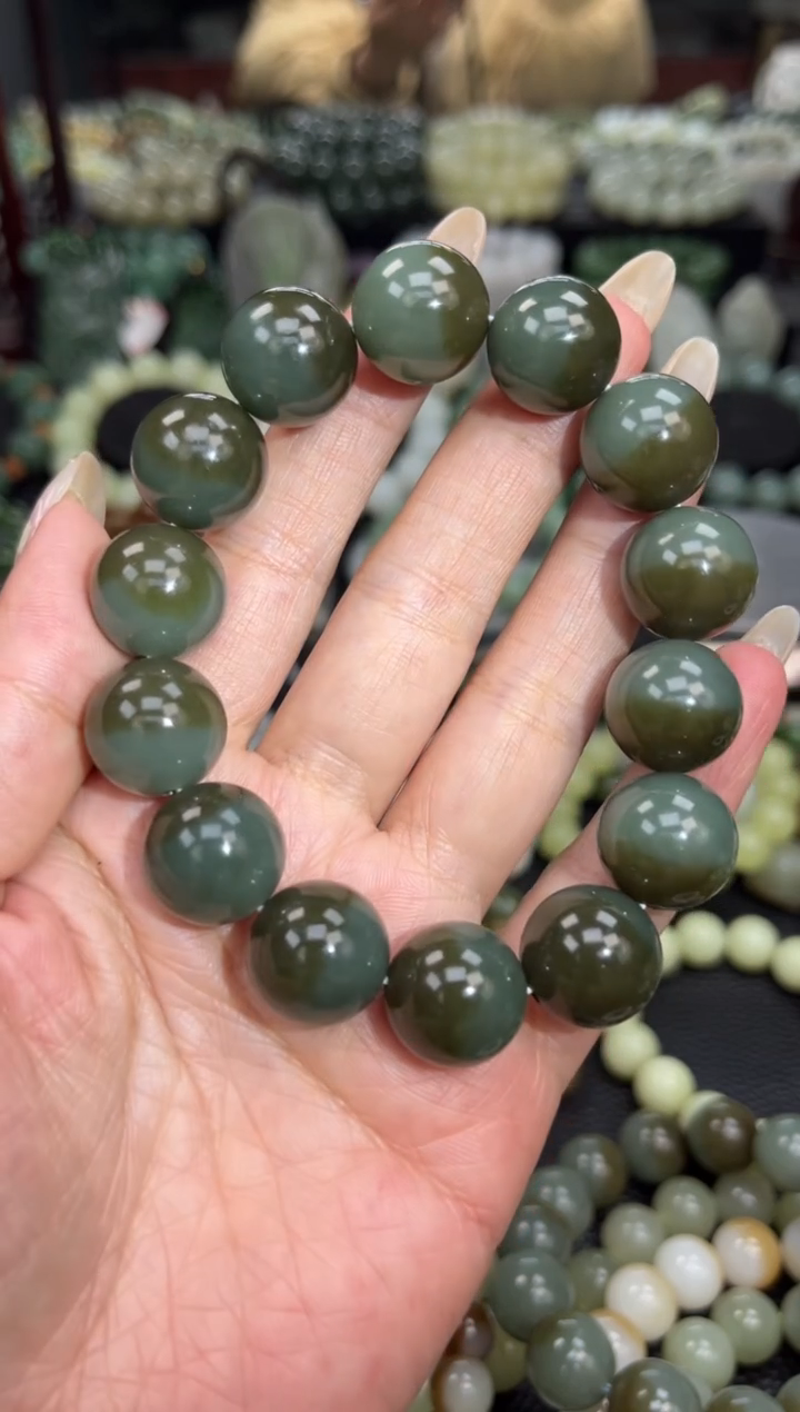 【闪购商品】和田玉手串未镶嵌新疆且末聚宝盆卡16