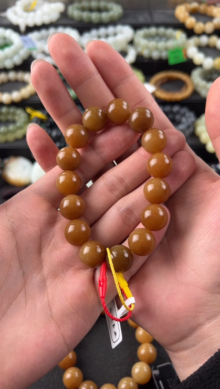 【闪购商品】和田玉手串未镶嵌且末金山糖串卡16mm微色差